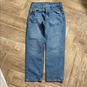 Women's Size 4 Old Navy Slouchy Straight Mid Rise Buton Fly